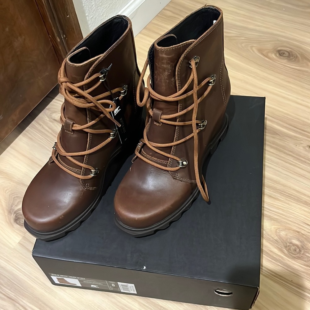 Sorel Joan of Arctic Wedge III Lace/ Hazelnut Leather,Blackened Brown New size 8